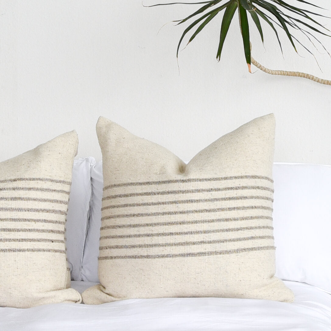 Sencilla Throw Pillow – JAVIER STUDIO